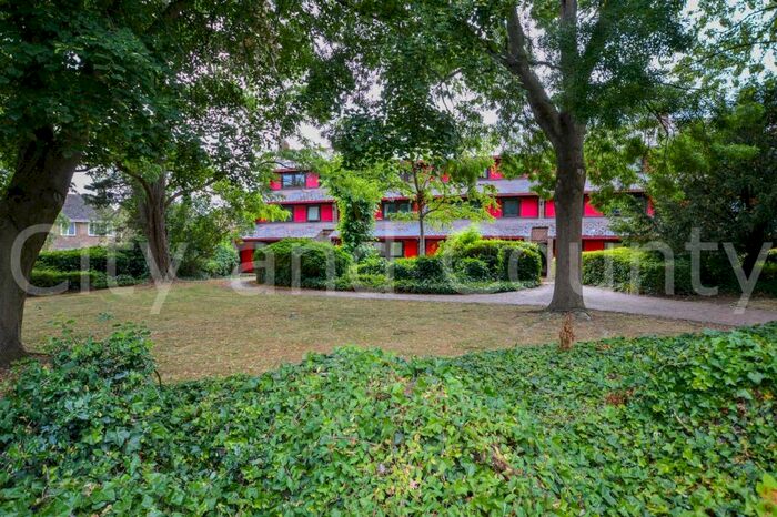 1 Bedroom Flat To Rent In The Drive, Peterborough, PE3