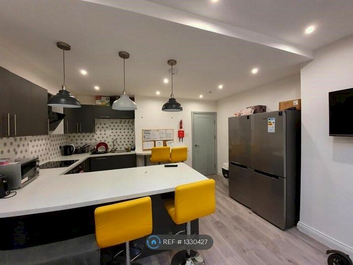 5 Bedroom Terraced House To Rent In Terry Road, Coventry, CV1