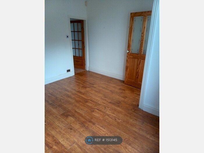 2 Bedroom Terraced House To Rent In Two Trees Lane, Denton, Manchester, M34