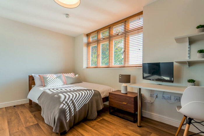 6 Bedroom Flat To Rent In St Hilds Lane, Durham, DH1