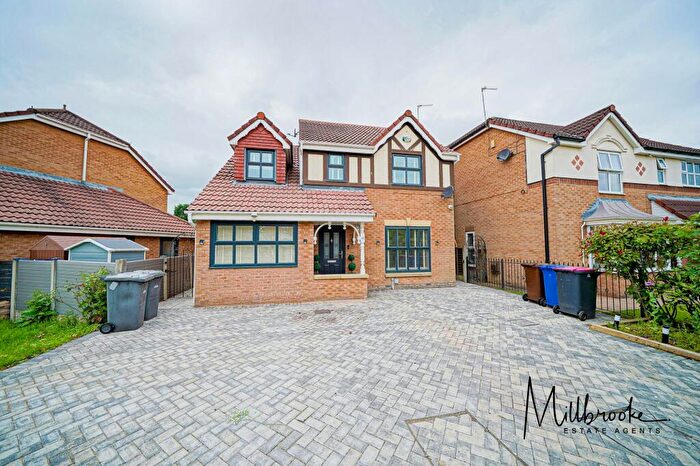 4 Bedroom Detached House For Sale In Amberhill Way, Worsley, M28