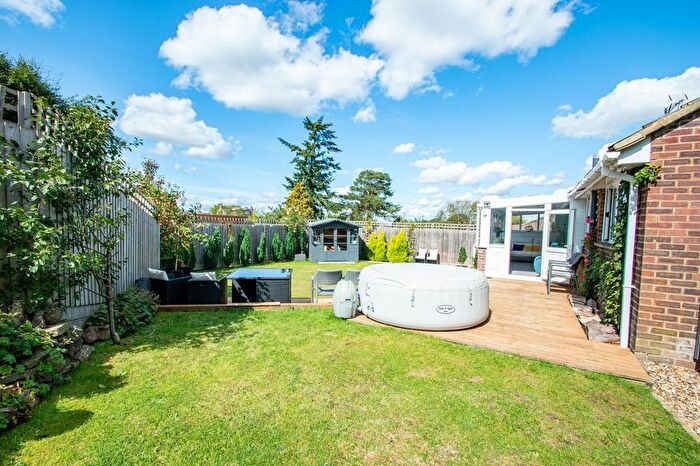 2 Bedroom Bungalow For Sale In Croft Way, Woodcote, Reading, Oxfordshire, RG8