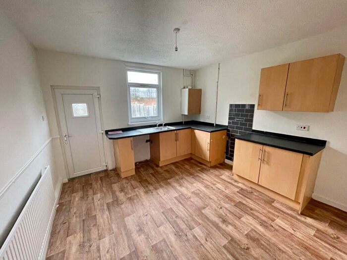 3 Bedroom Terraced House To Rent In Duncan Street, Brinsworth, S60
