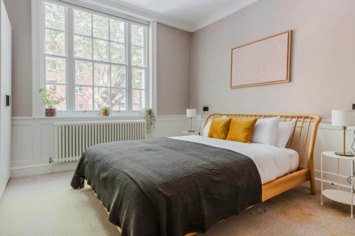 2 Bedroom Apartment To Rent In Cable Street, London, E1