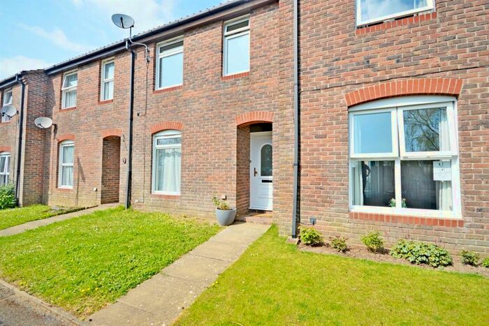 3 Bedroom Terraced House To Rent In Cousins Way, Pulborough, RH20