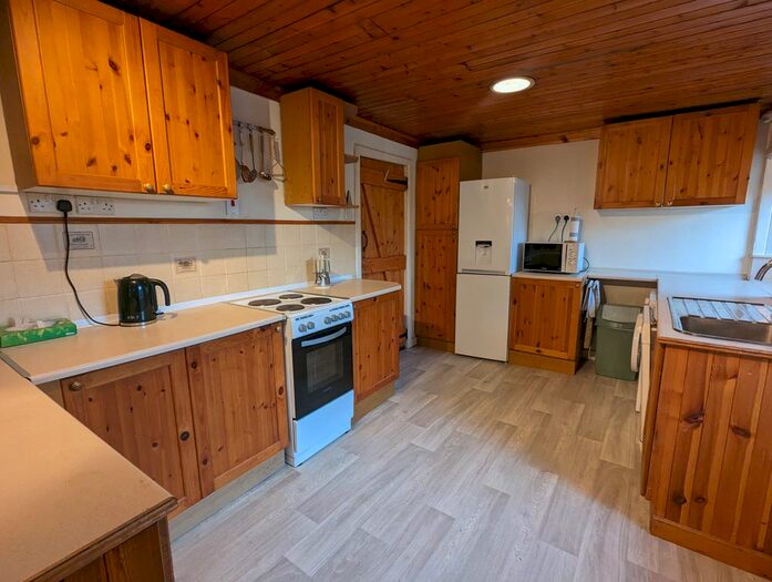 3 Bedroom Cottage To Rent In Den Of Lindores, Newburgh, KY14