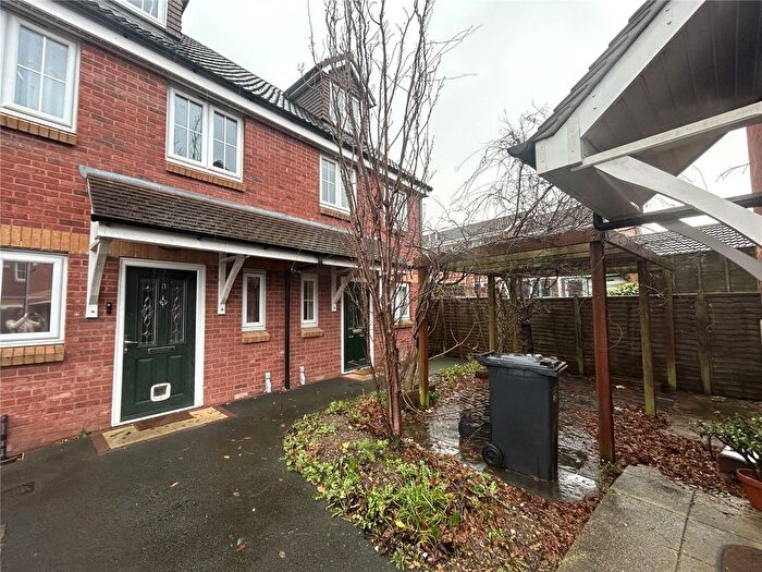 3 Bedroom Semi Detached House To Rent In Plais Street, Taunton, Somerset, TA2