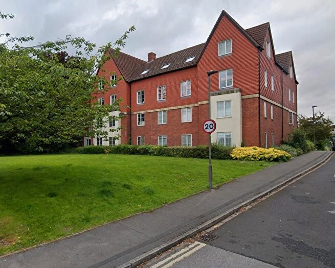 2 Bedroom Flat To Rent In Monument Close, York, YO24