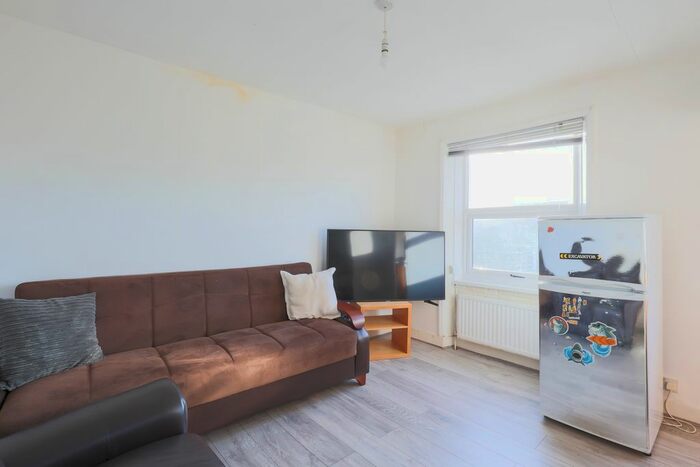 1 Bedroom Flat To Rent In Ormond Road, Stroud Green, London, N19