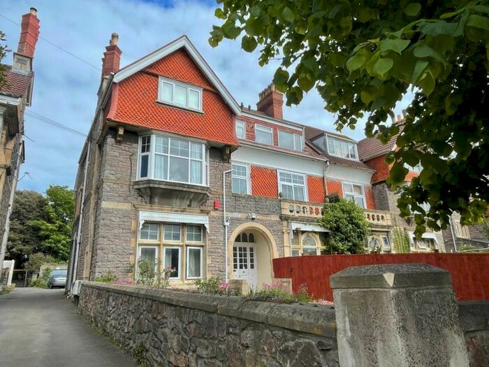 1 Bedroom Flat To Rent In Trewartha Park, Weston-super-Mare, North Somerset, BS23