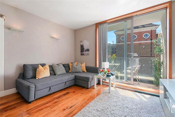1 Bedroom Apartment To Rent In White Lion Street, Islington, London, N1