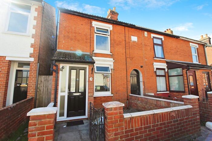 2 Bedroom Terraced House To Rent In Holland Road, Ipswich, IP4