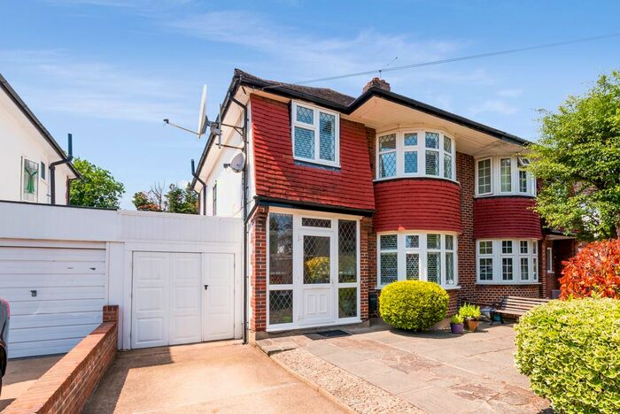 3 Bedroom Semi-Detached House To Rent In Beverley Avenue, London, SW20