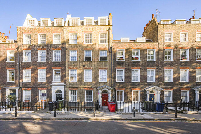 1 Bedroom Flat To Rent In Basement Flat, Colebrooke Row, Islington, London, N1