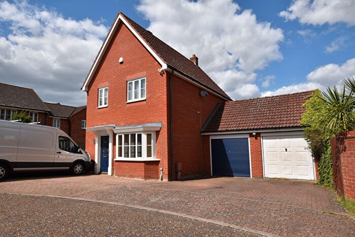 3 Bedroom Detached House To Rent In Comfrey Way, Thetford, IP24