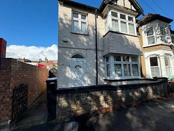 5 Bedroom End Of Terrace House To Rent In Malvern Road, London, E11