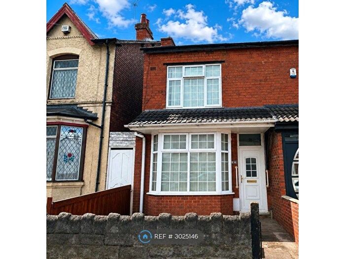 3 Bedroom End Of Terrace House To Rent In Sladefield Road, Birmingham, B8