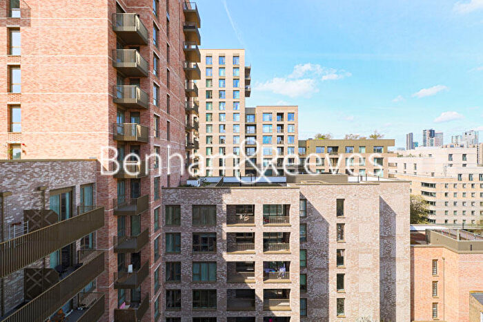2 Bedroom Apartment To Rent In Gasholder Place, London, SE11