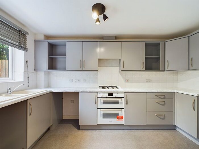 3 Bedroom Terraced House For Sale In Finchale Avenue, Priorslee, Telford, Shropshire., TF2