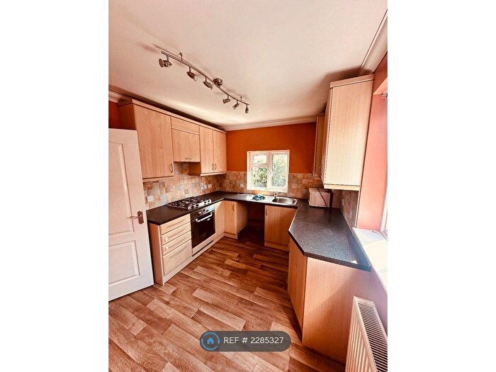 2 Bedroom Flat To Rent In Corringham Road, Stanford-Le-Hope, SS17