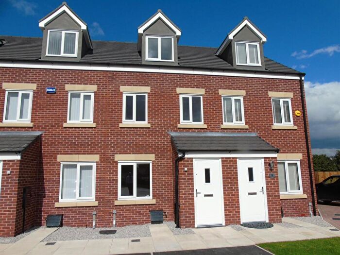 3 Bedroom Town House To Rent In Tulipwood View, Orrell Park, Liverpool, L9