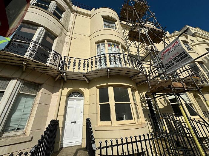 1 Bedroom Flat To Rent In Regency Square, Brighton, BN1