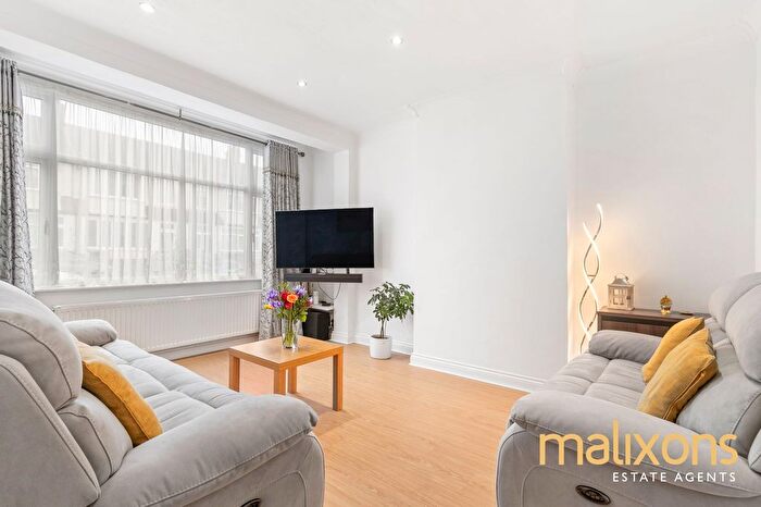 3 Bedroom Property For Sale In Beckway Road, London, SW16