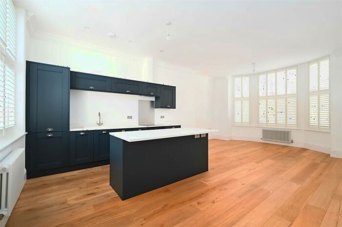 2 Bedroom Flat To Rent In Buckingham Road, Brighton, BN1