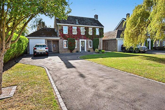 3 Bedroom Detached House For Sale In Kingsbrook, Corby, NN18