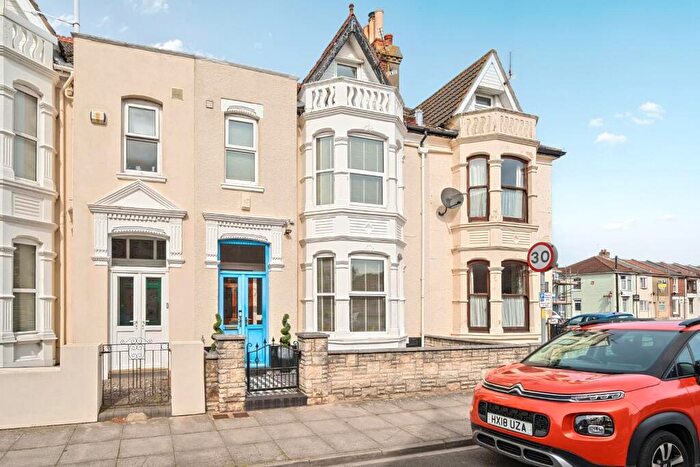 4 Bedroom Semi Detached House For Sale In Festing Grove, Southsea, PO4