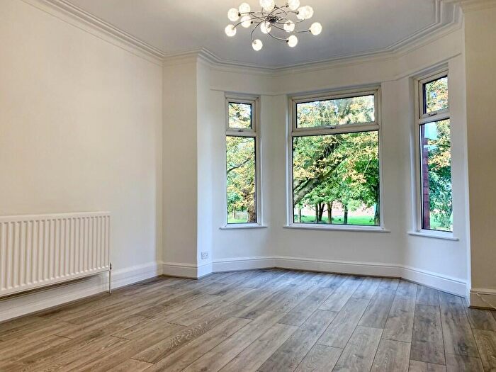 1 Bedroom Flat To Rent In Clarendon Road, Liverpool, Merseyside, L19