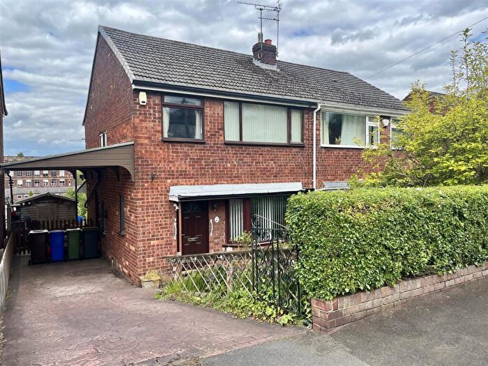 3 Bedroom Semi-Detached House For Sale In Tower Street, Dukinfield, SK16