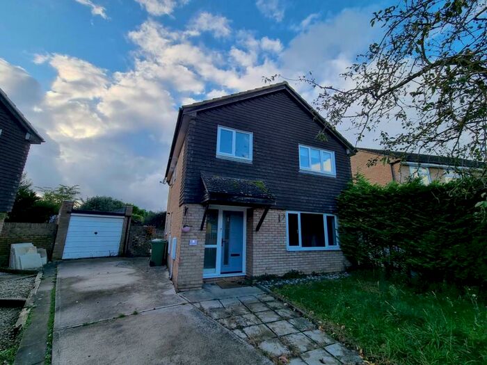 4 Bedroom Detached House To Rent In Abingdon, Oxfordshire, OX14