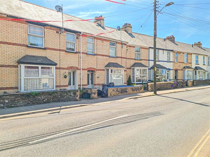 3 Bedroom Terraced House For Sale In Clovelly Road, Bideford, EX39