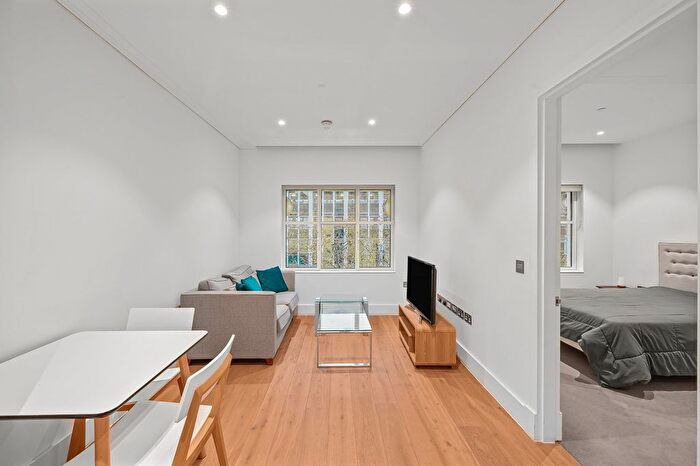 1 Bedroom Flat To Rent In Princes House, - Kingsway, WC2B