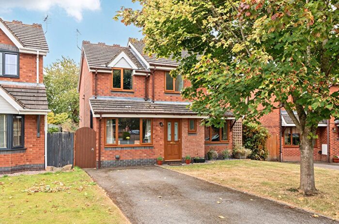 4 Bedroom Detached House For Sale In Barley Meadows, Llanymynech, Shropshire, SY22
