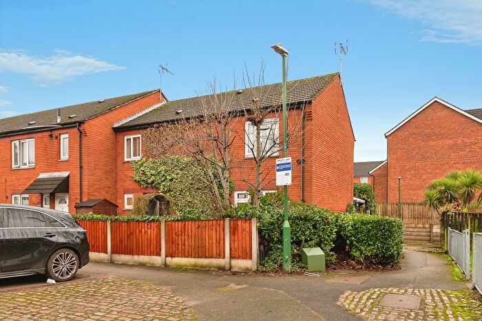 4 Bedroom End Of Terrace House For Sale In Francis Street, Nottingham, Nottinghamshire, NG7