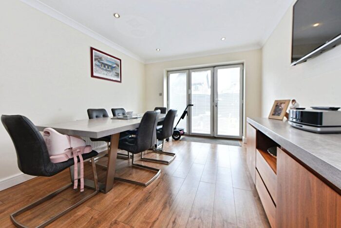 3 Bedroom Detached House For Sale In Dovecote, Manchester, M43