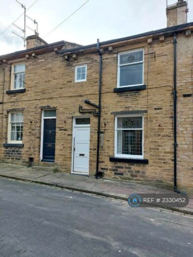 2 Bedroom Terraced House To Rent In Herbert Street, Bradford, BD18