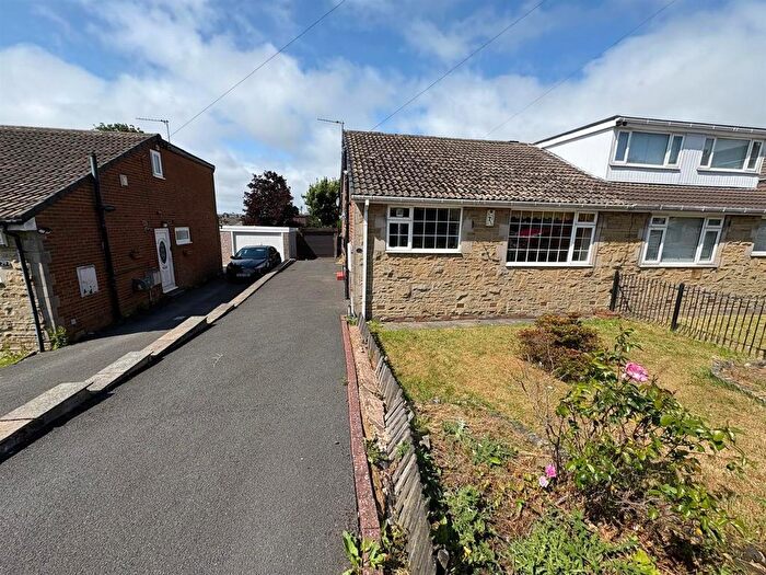 2 Bedroom Semi-Detached Bungalow For Sale In Weston Avenue, Queensbury, Bradford, BD13
