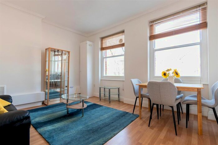 2 Bedroom Flat To Rent In Elgin Avenue, Maida Vale, W9