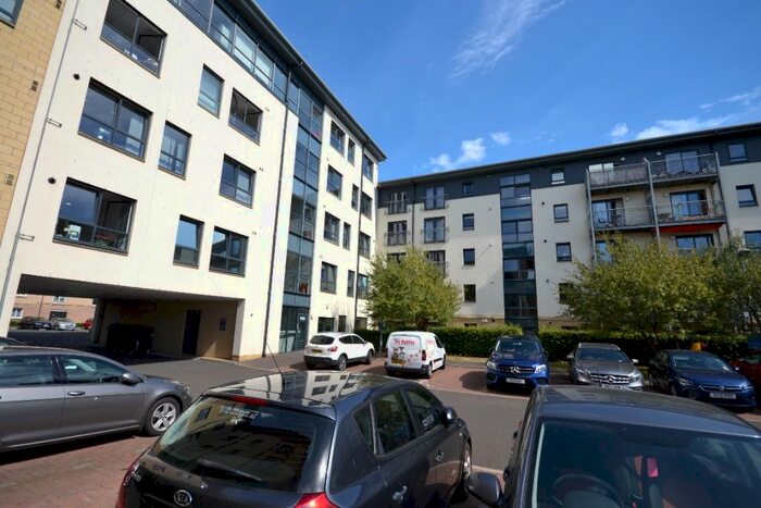 2 Bedroom Flat To Rent In Newhaven Road, Newhaven, Edinburgh, EH6