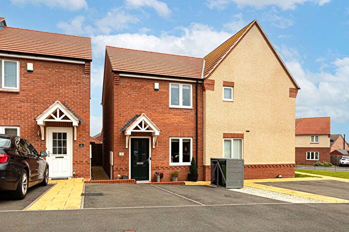 2 Bedroom Semi-Detached House For Sale In Warwick Close, Rothley, LE7