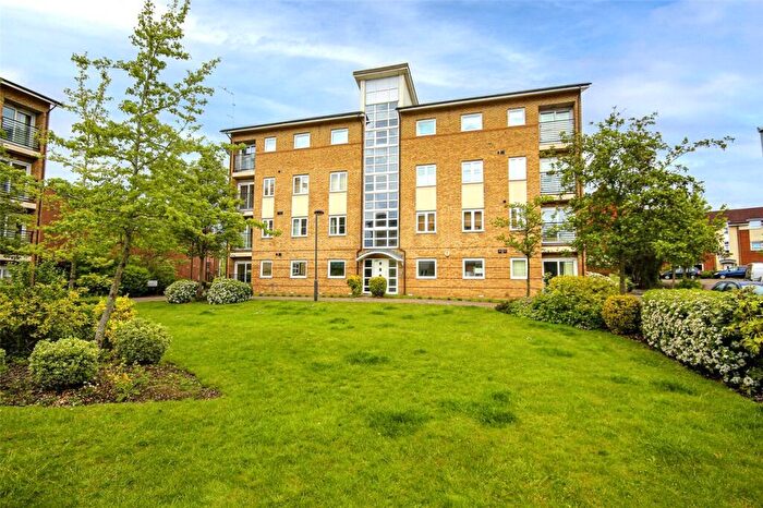 2 Bedroom Flat To Rent In St. Josephs Green, Welwyn Garden City, AL7