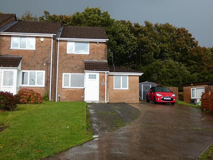 3 Bedroom End Of Terrace House For Sale In Bronwydd, Birchgrove, Swansea., SA7