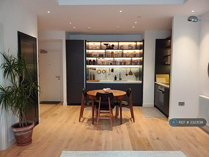 1 Bedroom Flat To Rent In Modena House, London, E14