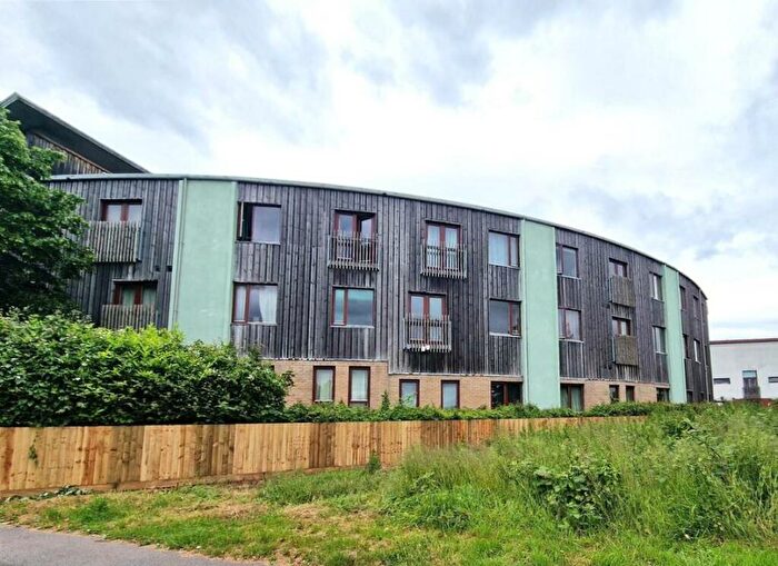 1 Bedroom Flat For Sale In Great Mead, Chippenham, SN15