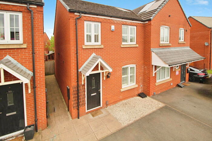 3 Bedroom Semi Detached House For Sale In Clensmore Street, Waterside Grange, Kidderminster, DY10