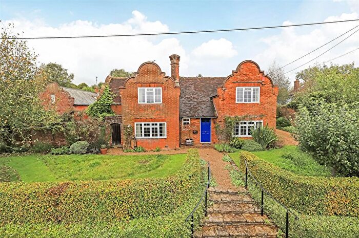 4 Bedroom Detached House To Rent In College Lane, Ellisfield, Basingstoke, RG25