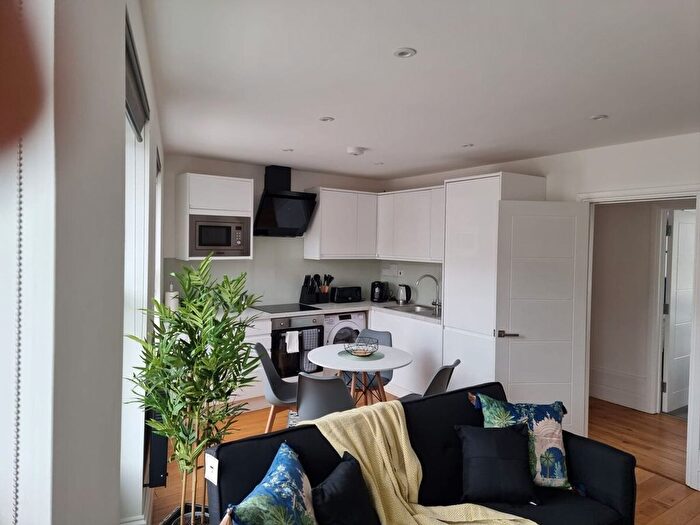 1 Bedroom Flat To Rent In Reading, RG1
